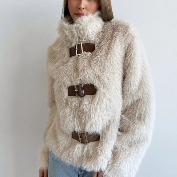 Apricot Casual Women's Stand Collar Fitted Long Sleeve Fluffy Button Jacket - Picture 7 of 9